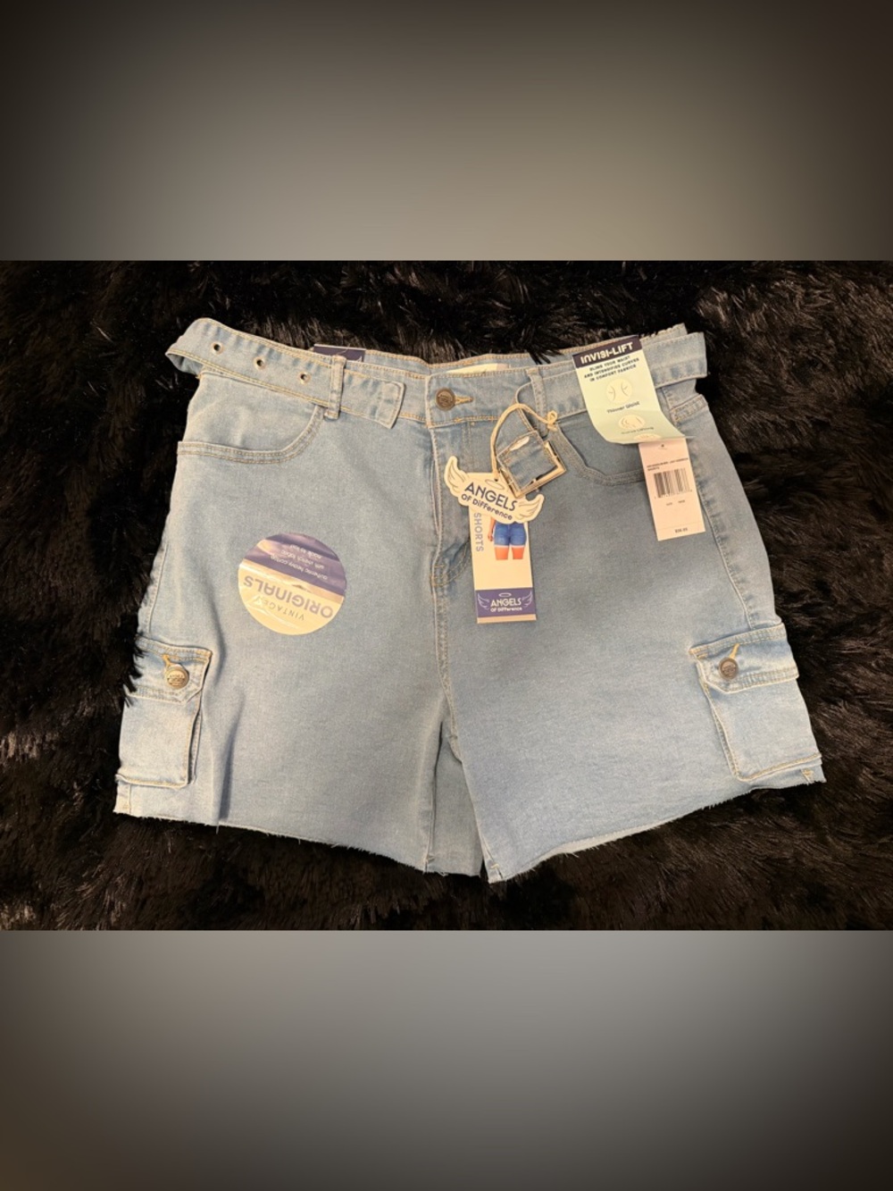 Angels of the Universe Light Wash Denim Cargo Shorts Mid Rise 16/33 NWT